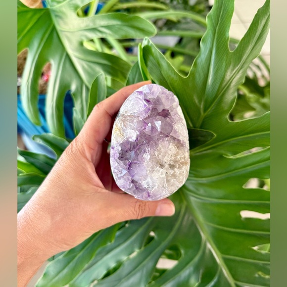 Amethyst Egg